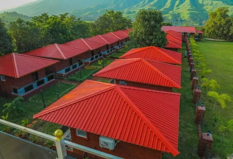 Hotelli The Redstone Resort