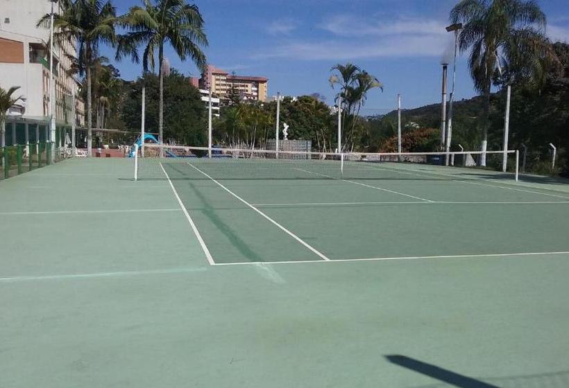 Lindo Flat No Cavalinho Branco Com Piscina Aquecida A17