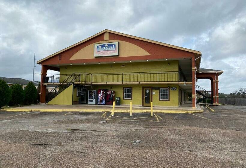 فندق على الطريق Royal Inn & Suites