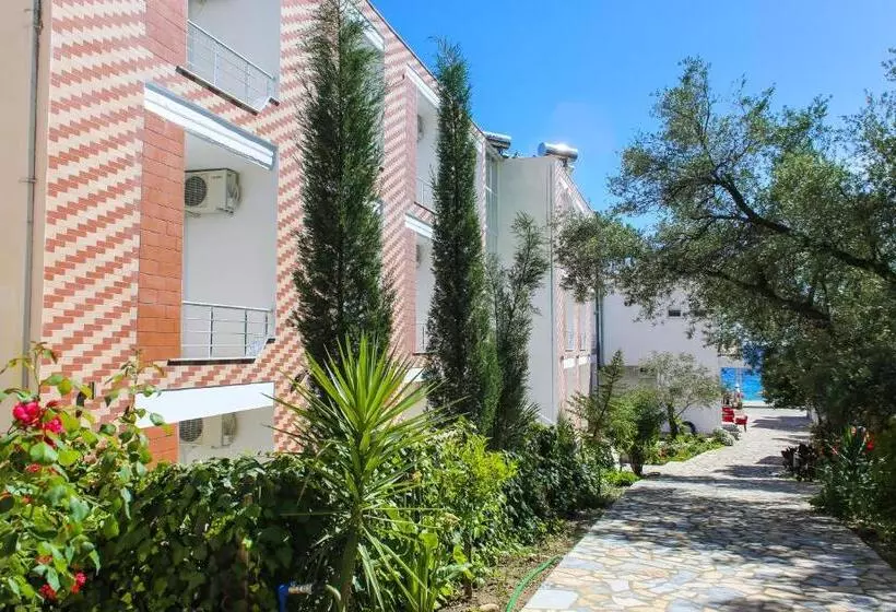 Noan Hotel & Resort