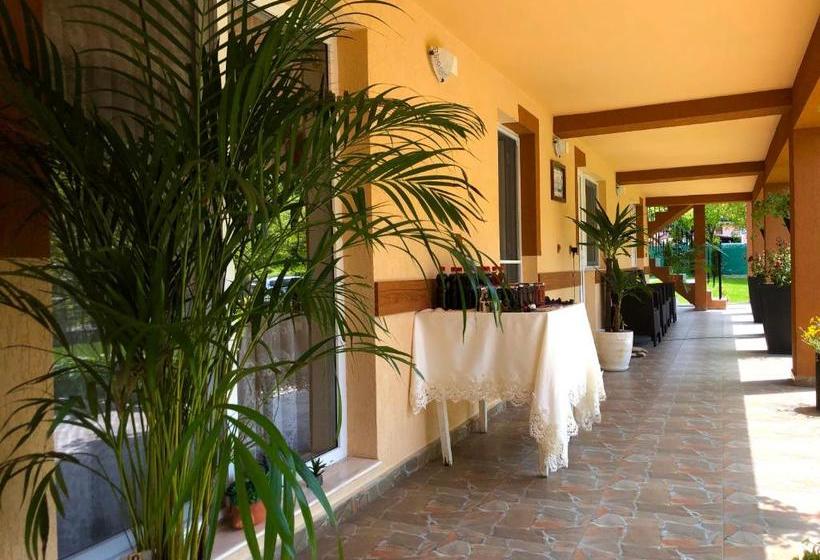 پانسیون Casa Antonia