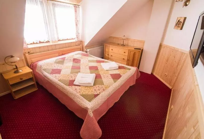 Majatalo Penzion U Pacošů