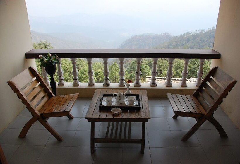 리조트 Tree Of Life Grand Oak Manor Binsar