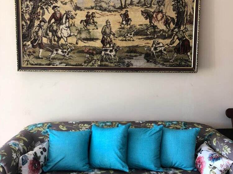 리조트 Tree Of Life Grand Oak Manor Binsar