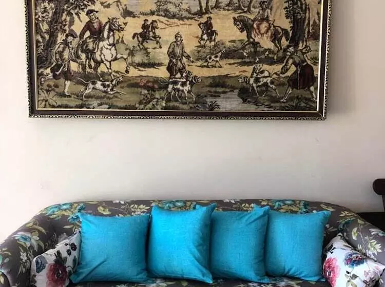 Lomakeskus Tree Of Life Grand Oak Manor Binsar