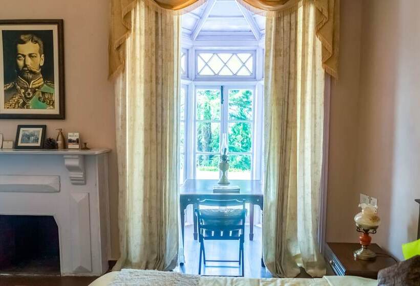 리조트 Tree Of Life Grand Oak Manor Binsar