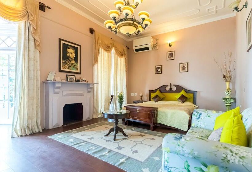 리조트 Tree Of Life Grand Oak Manor Binsar