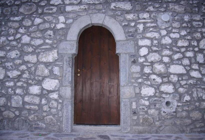 ホテル Bujtina Polia