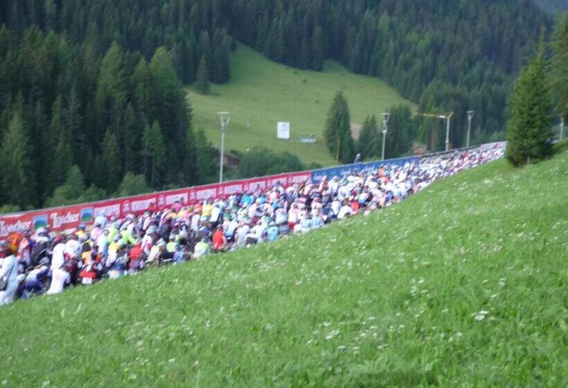 酒店 Garni La Ciasota 3s