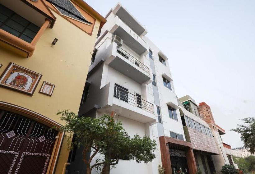 Pensionat Oyo Home 60404 Milonee Near Iter