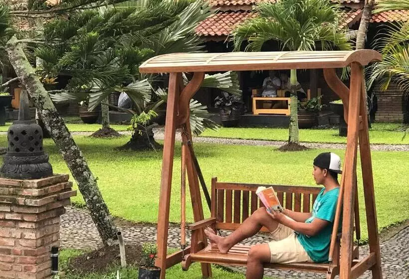 Pansiyon Rumah Dharma