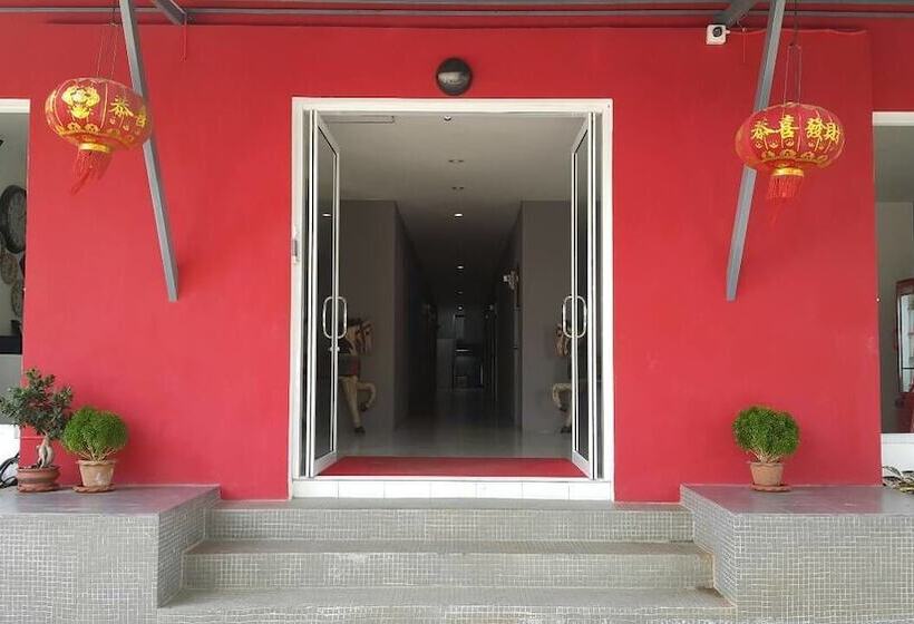 Отель Sino @ Thungsong