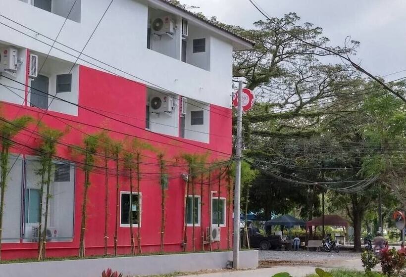 Отель Sino @ Thungsong