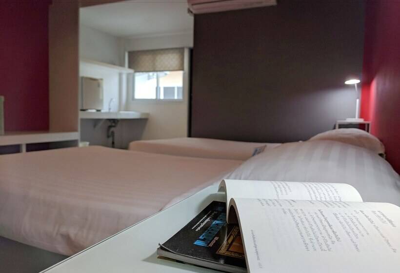 Отель Sino @ Thungsong