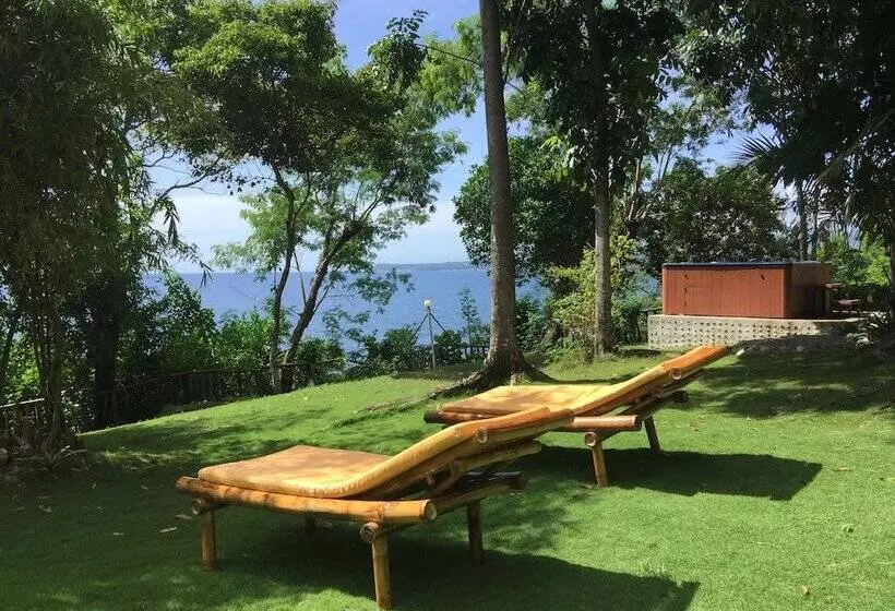 Bohol Lahoy Dive Resort