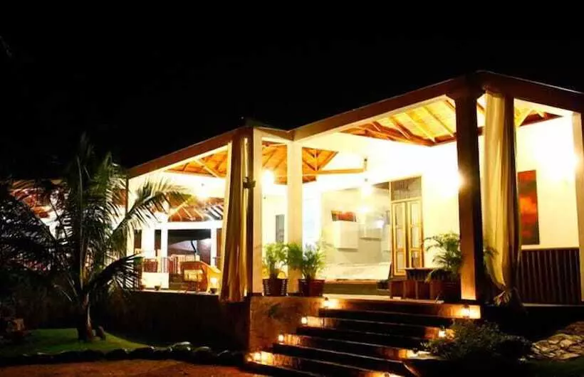 Hotelli Brook Boutique