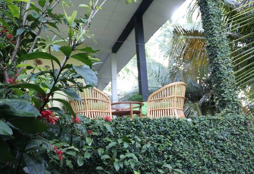 בית מלון כפרי Brook Boutique