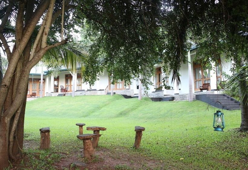 בית מלון כפרי Brook Boutique