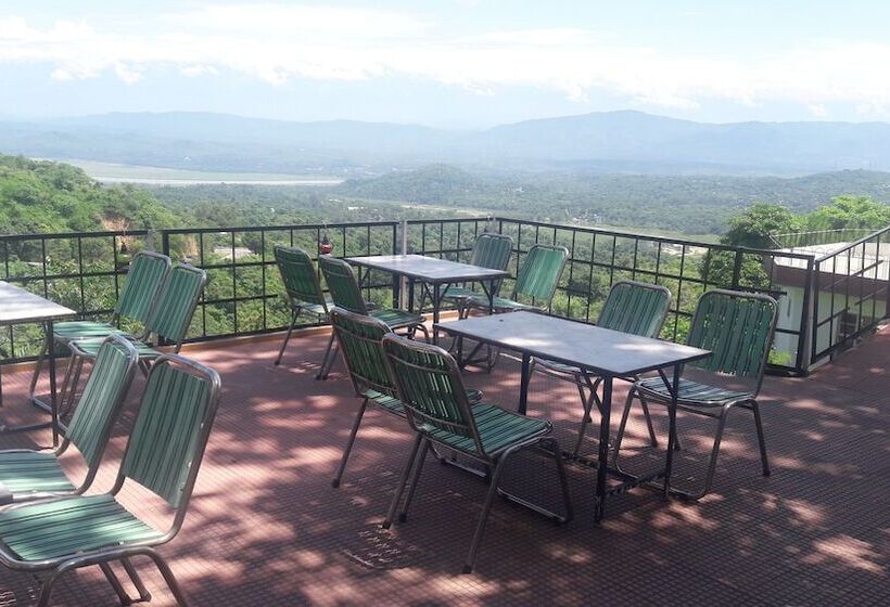 酒店 Dee Jay Resort