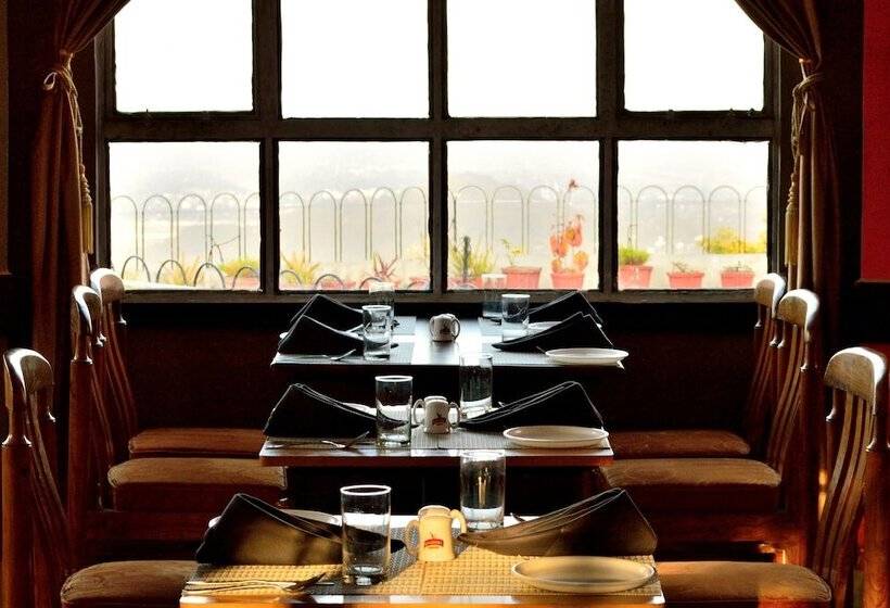 酒店 Dee Jay Resort