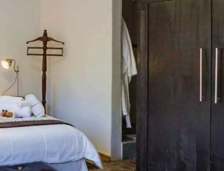 Hotelli Kampfontein Gasteplaas