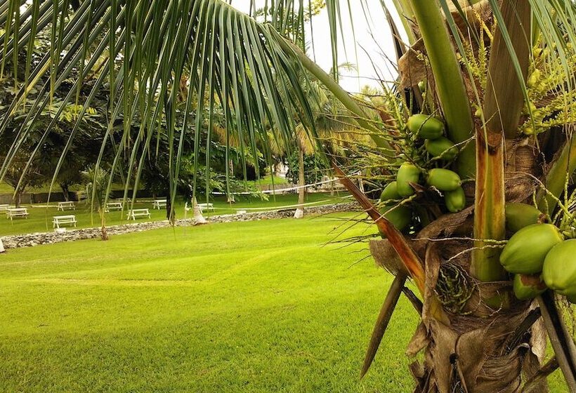 فندق Paradise Resort Lake Bosomtwe