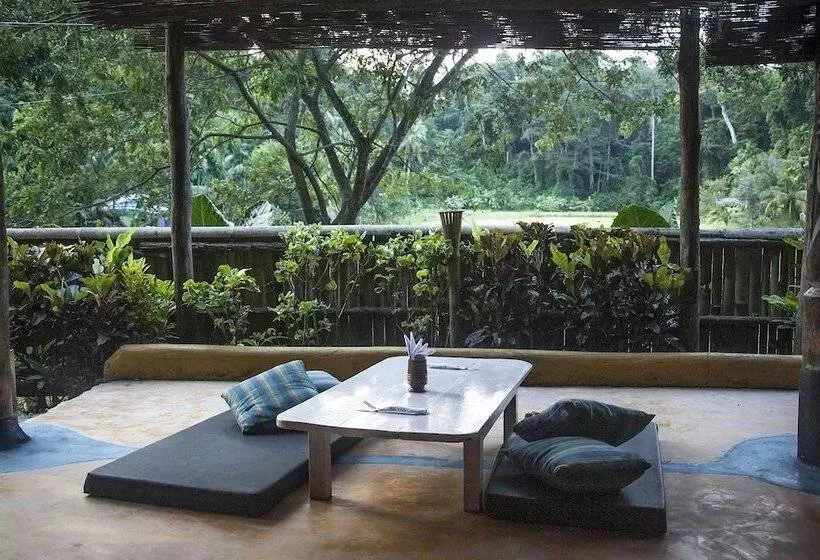 Hotelli The Flying Elephant