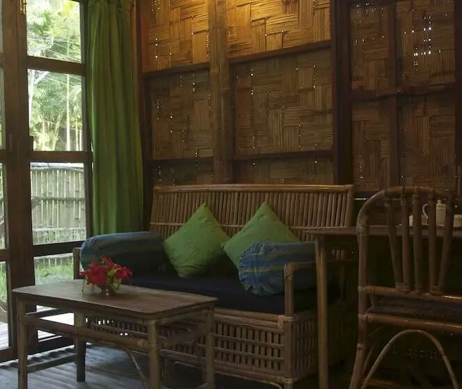 Hotelli The Flying Elephant