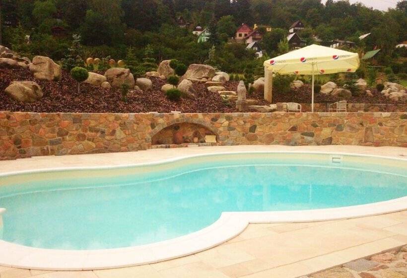 Hotel Zámeček Kaliště