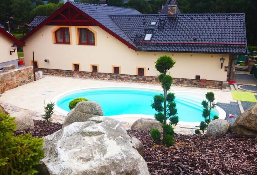 Hotel Zámeček Kaliště