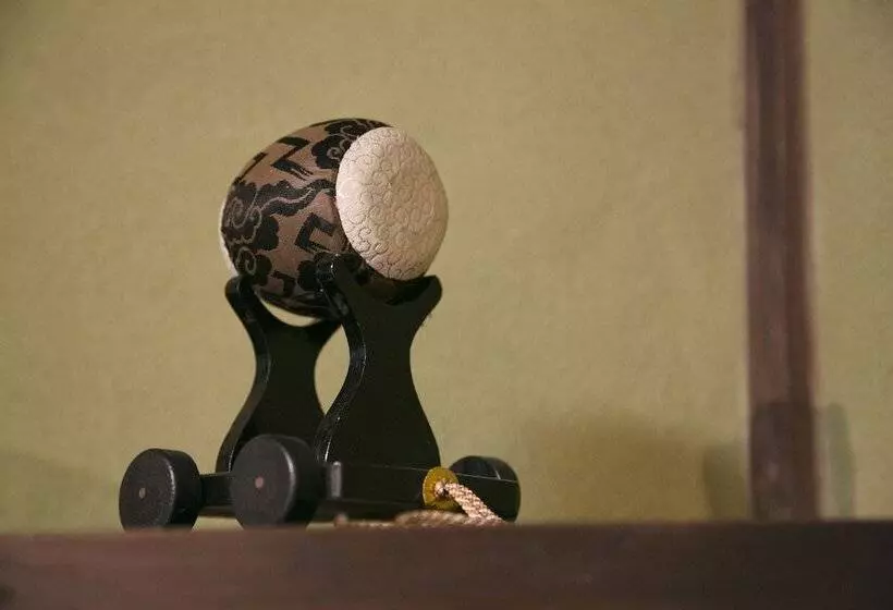 Majatalo Female Only Guesthouse Tomariya