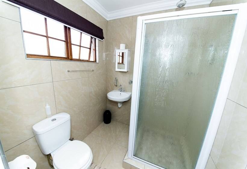 ペンション Kleinplasie Guesthouse