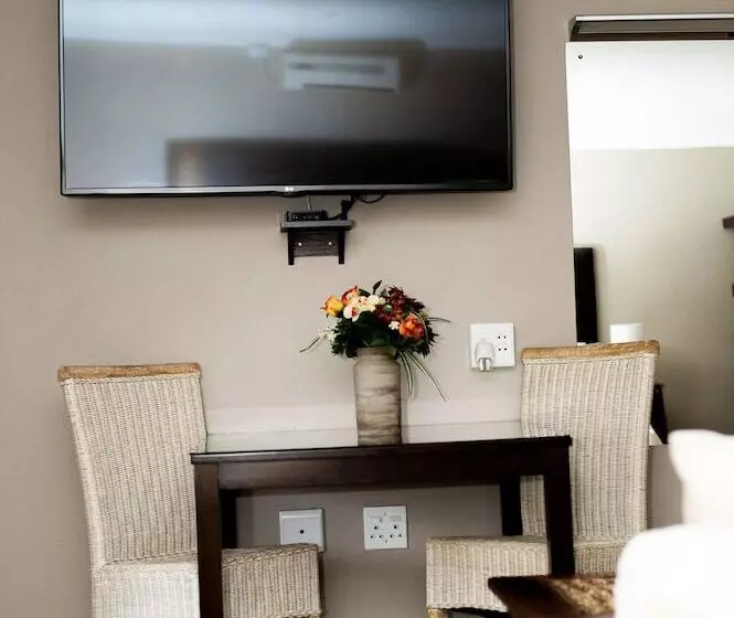 Majatalo Kleinplasie Guesthouse