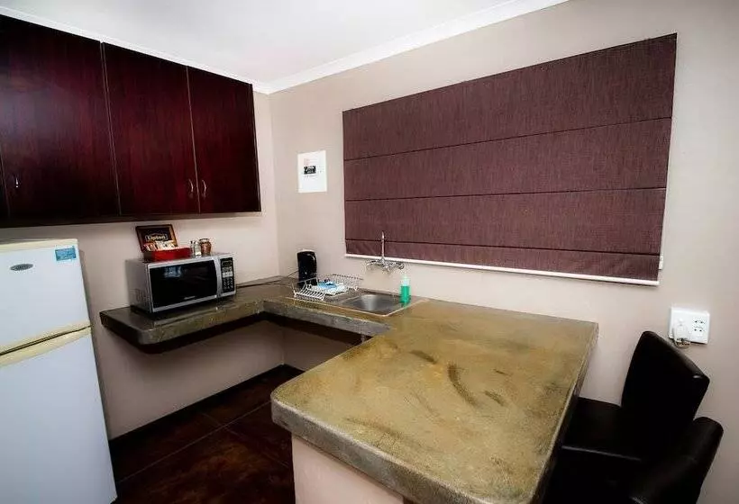 Majatalo Kleinplasie Guesthouse