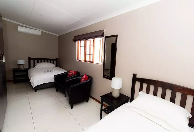 Majatalo Kleinplasie Guesthouse