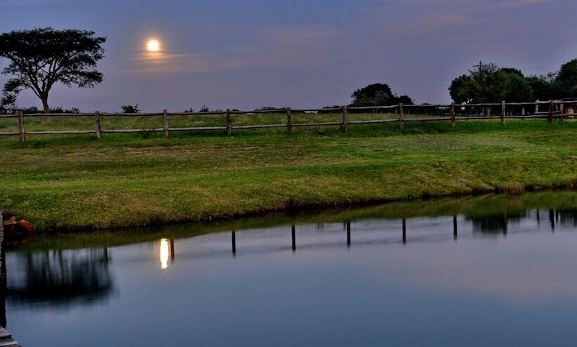 بنسيون Montusi Mountain Lodge