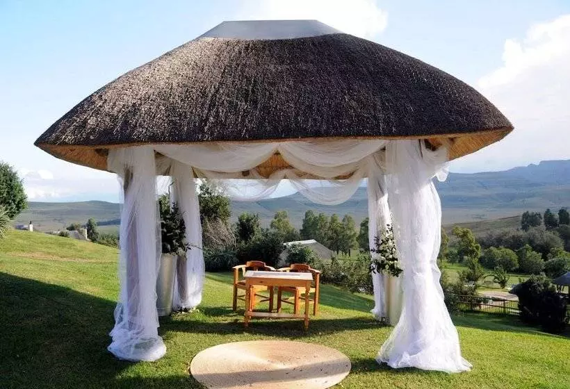 Majatalo Montusi Mountain Lodge