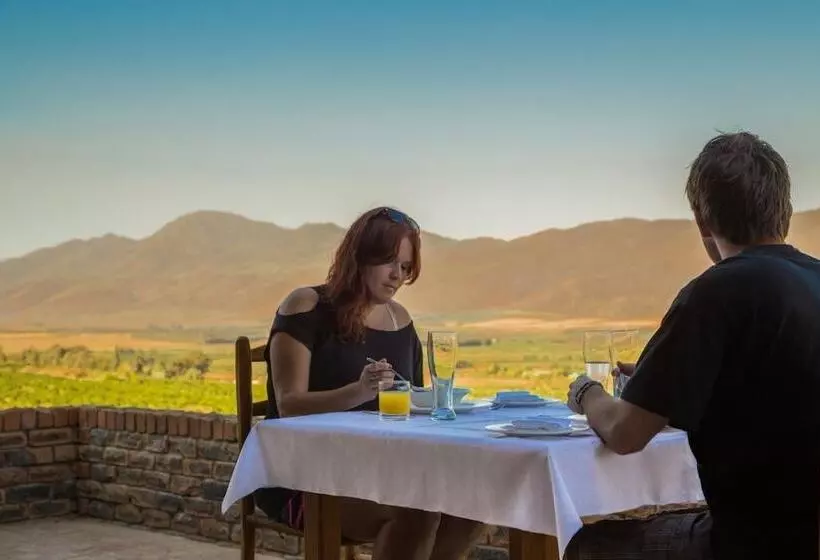 Majatalo Wolfkop Guesthouse