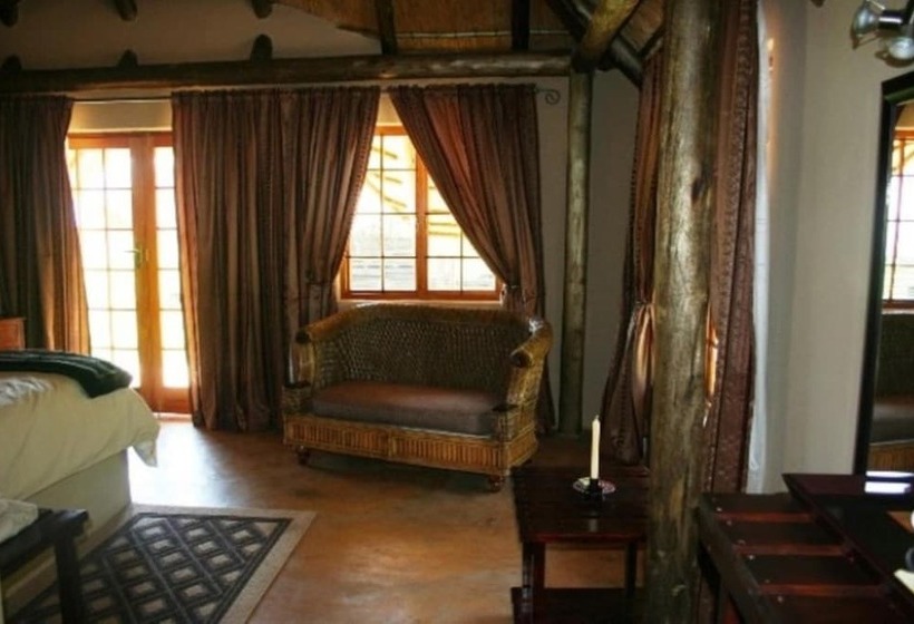 Bed & Breakfast African Flair Country Lodge