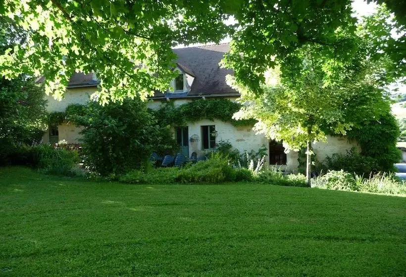 ベッドアンドブレックファースト Chambres D Hôtes Le Pré Vert
