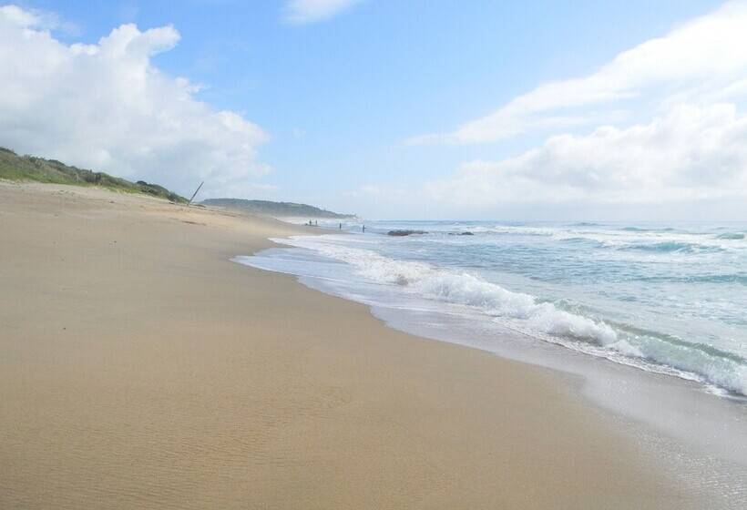 Bed and Breakfast Sugar Beach Resort