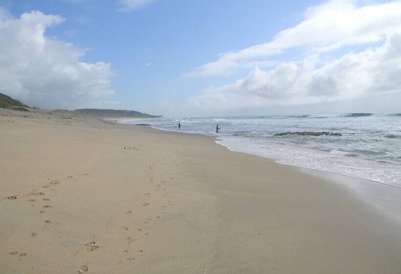 Bed and Breakfast Sugar Beach Resort