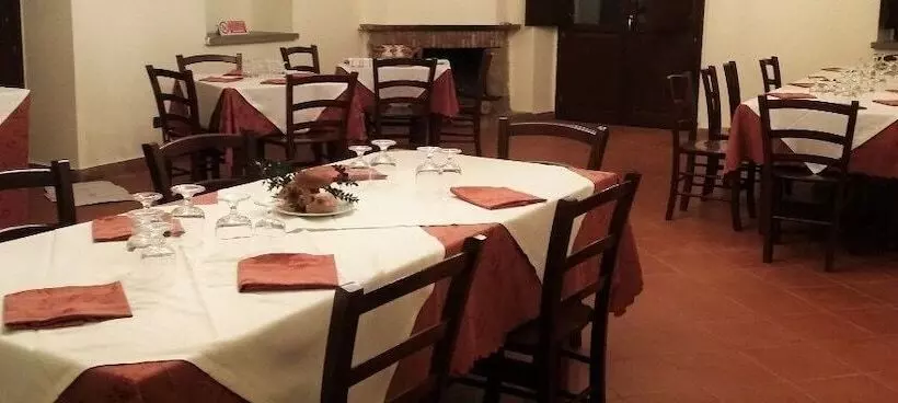 簡易ホテル Rifugio Del Parco