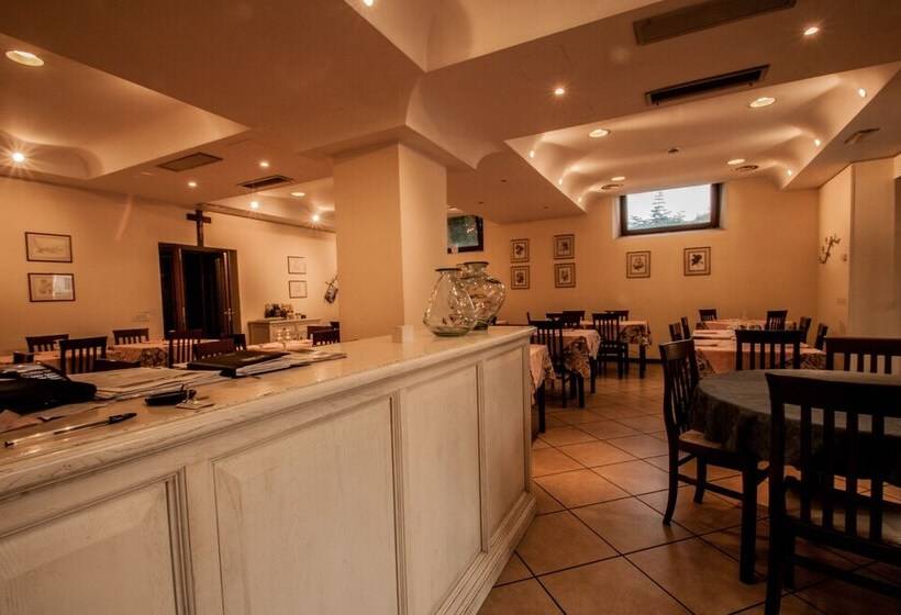 فندق Albergo Ristorante Bar Bertolini