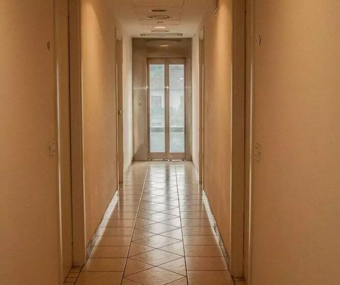 ホテル Albergo Ristorante Bar Bertolini