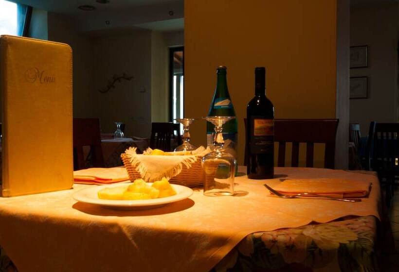 فندق Albergo Ristorante Bar Bertolini