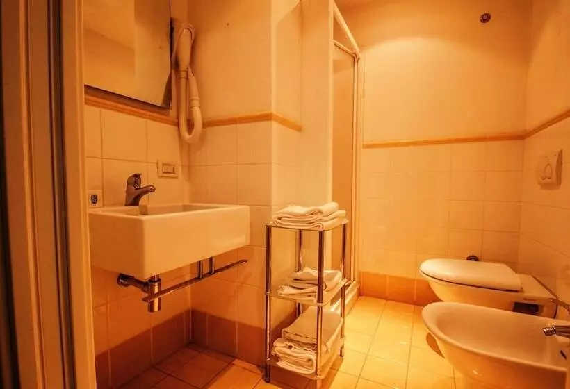 ホテル Albergo Ristorante Bar Bertolini