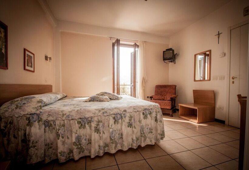 فندق Albergo Ristorante Bar Bertolini