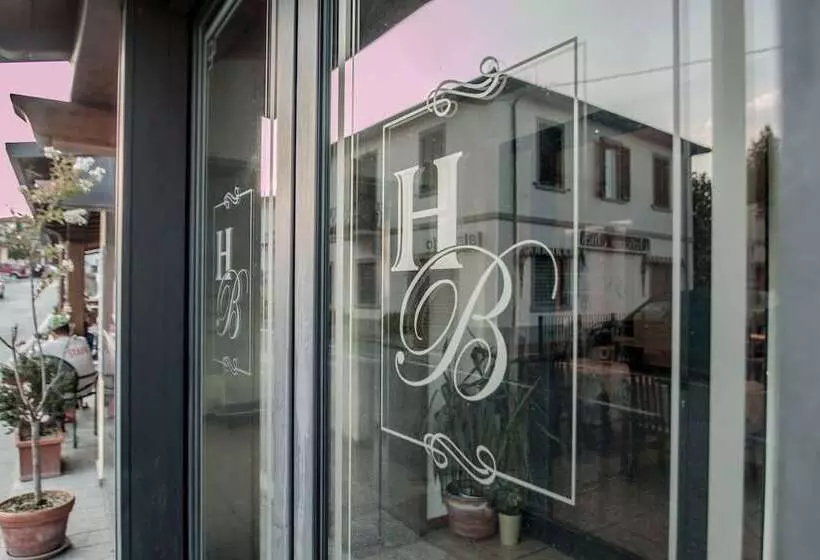 ホテル Albergo Ristorante Bar Bertolini