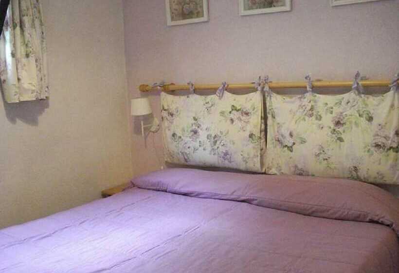 فندق Camping Rio Verde